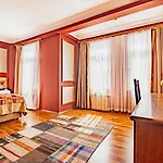 Fatma Sultan Hotel