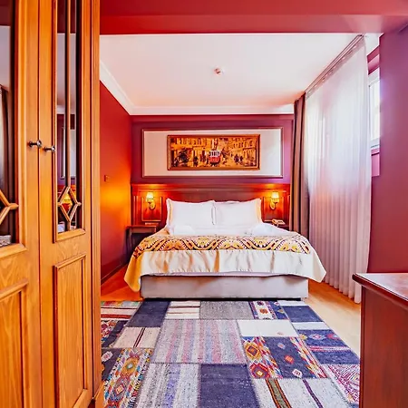 Fatma Sultan Otel 3*