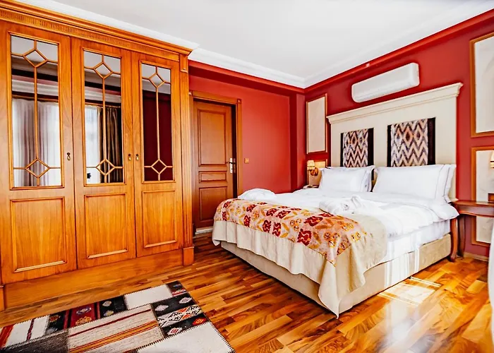 Fatma Sultan Hotel 3*