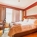 Fatma Sultan 호텔 3*